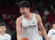 乐动体育全站-包含67人退出今年NBA选秀杨瀚森落选概率极低的词条