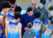 乐动体育全站-新疆队前队友盛大结婚，伊福西尔扎提亲临祝贺，昔日两队