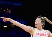 乐动体育-李梦落选宫鲁鸣顶着巨大压力多数主帅难有此魄力的简单介绍