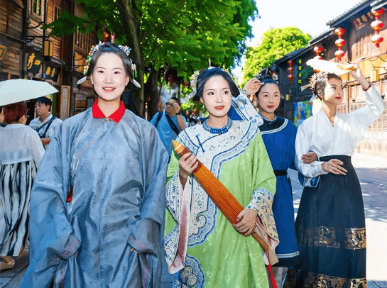 包含电竞福州2025大师赛启幕两岸同胞共圆电竞梦的词条